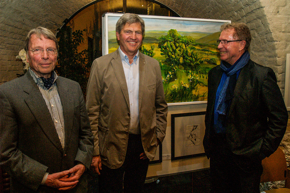 "Hausherr" Dr. Rainer Lihotzky mit Werner Pink (Mitte) und Gernot Sorgner (rechts)